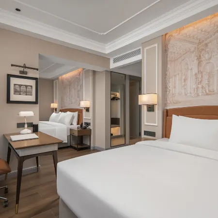 Vienna International Hotel (Hengdian World Studios Branch) Отели в г. Донян