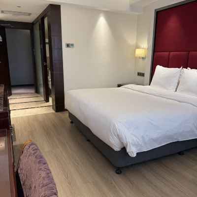 雅緻大床房 廈門廬山智選假日飯店優惠