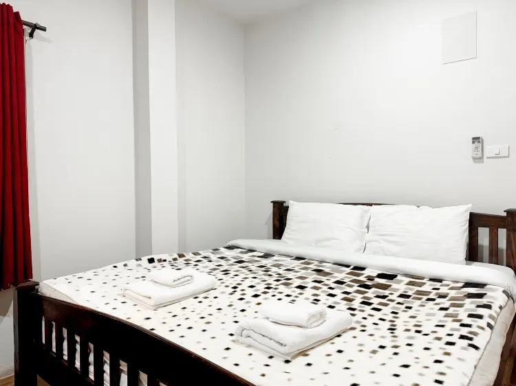 ห้องสแตนดาร์ด เตียงใหญ่ 1 เตียง