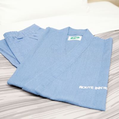 コンフォートツインルームB禁煙 ホテルルートイン御殿場駅南 クーポン