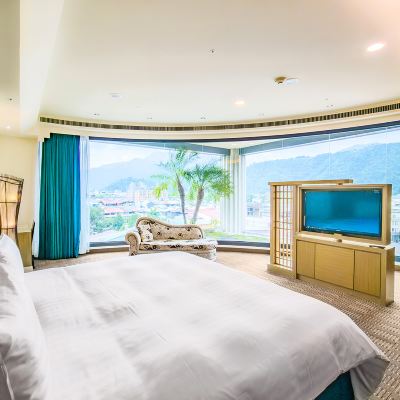 尊爵雙人房 承萬尊爵渡假飯店優惠