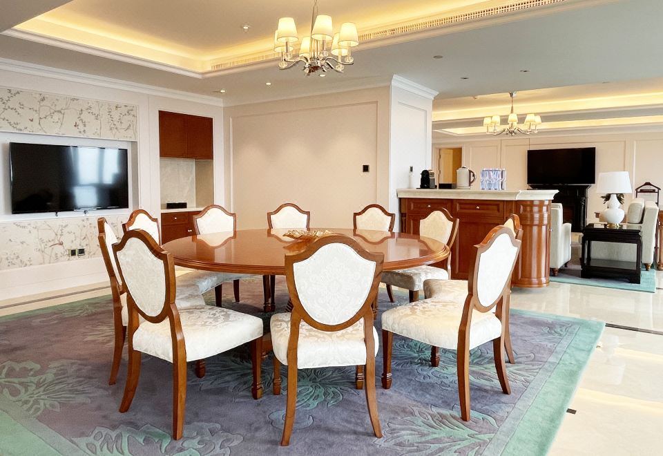 花园尊享全海景套房（两房一厅）