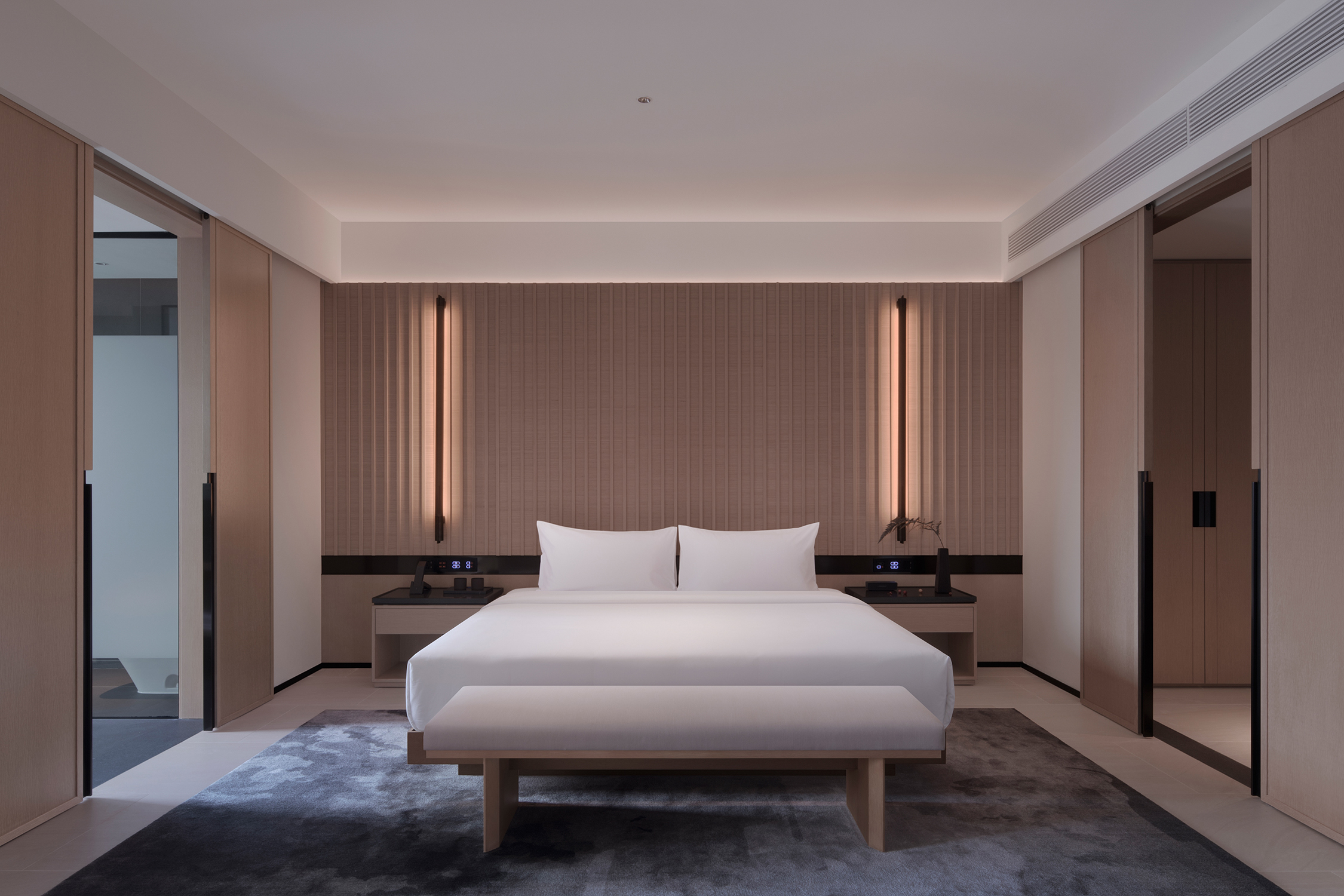 揽月观日阳台大床房-独立观景羣山阳台+梳化床