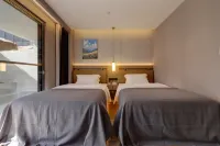 Maitreya Haiwan Ruijing Hot Spring Hotel (Huquan Ecological Park Huquan Mid-Hill Hot Spring Branch)