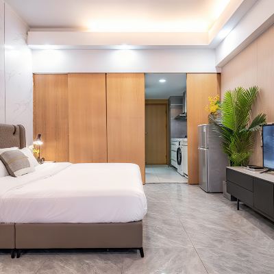 Sweet Dream｜普通大床房「投屏•躺平自愈•洗衣機」 翰文國際公寓（廣州珠江新城中山眼科中心店）優惠