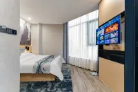 Thank Inn Hotel (Luohe Convention Center Dennis Square Branch)