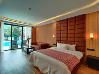 Lake View Resort Hotels in 
