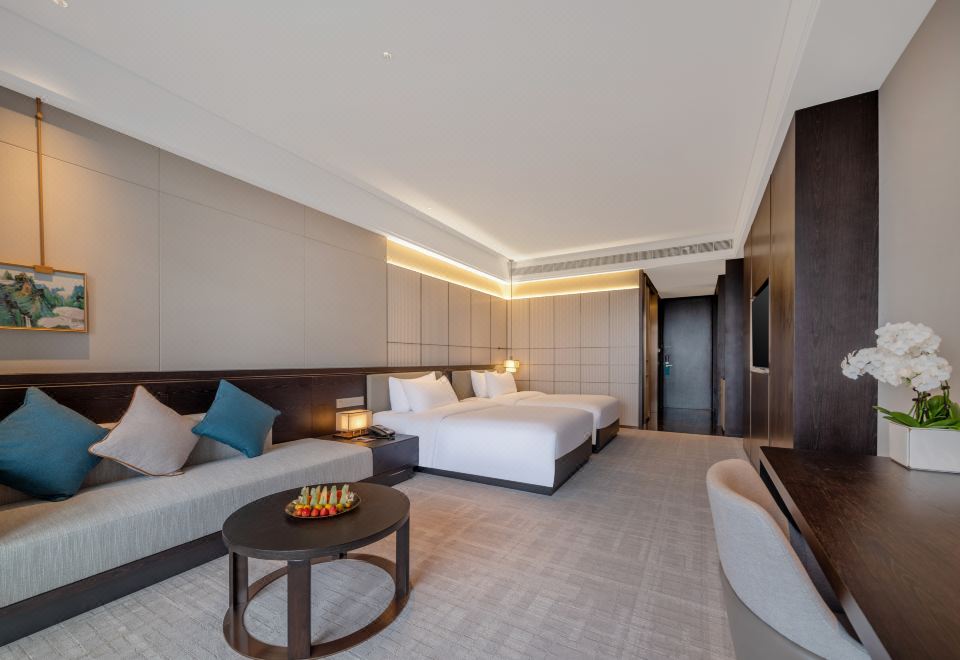 豪华双床房（阳台+秋千吊椅）