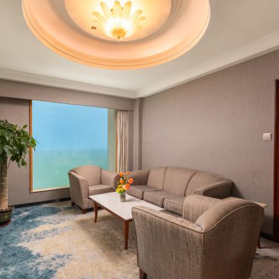 豪華海景套房 珠海怡景灣大飯店（情侶路海濱泳場店）優惠