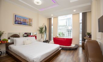 Quy Hung Hotel Central