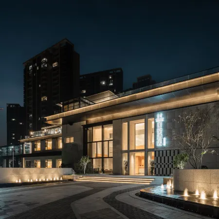 Mehood Theater hotel