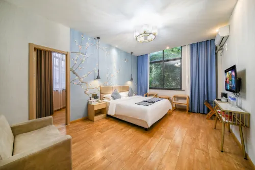 Tuyue Hotel