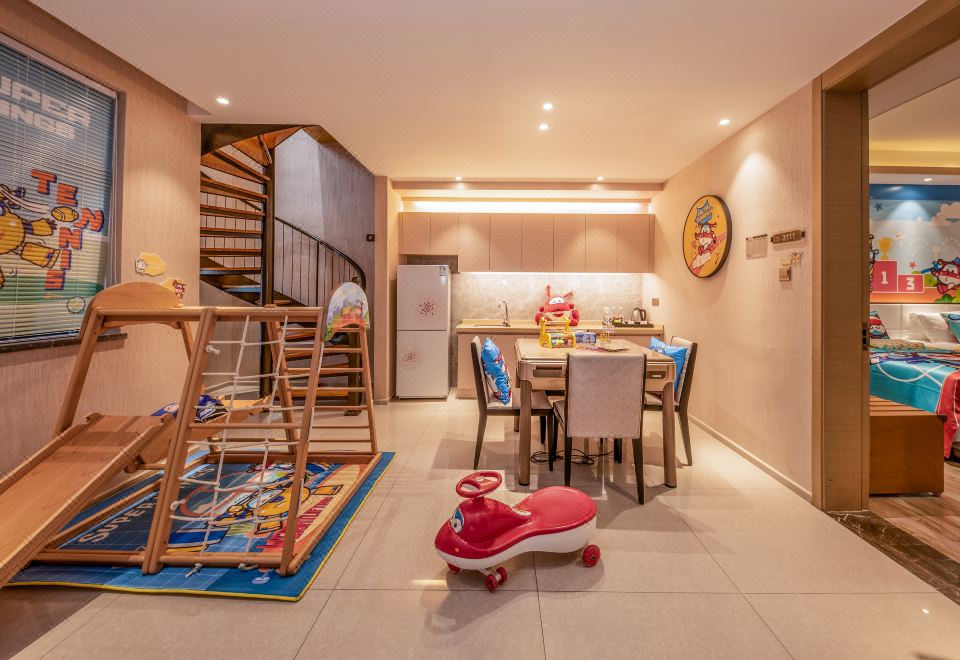 Yuetianxia Hot Spring HotelSuper Wings Starry Sky Duplex Hot Spring Two-Bedroom Villa - Garden Tub