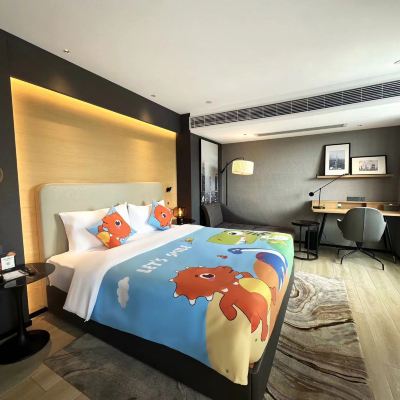 極萌小恐龍親子大床房（主題佈置+樂伴空間+孩童玩具） 麗呈朗譽飯店（廣州客村地鐵站廣州塔店）優惠