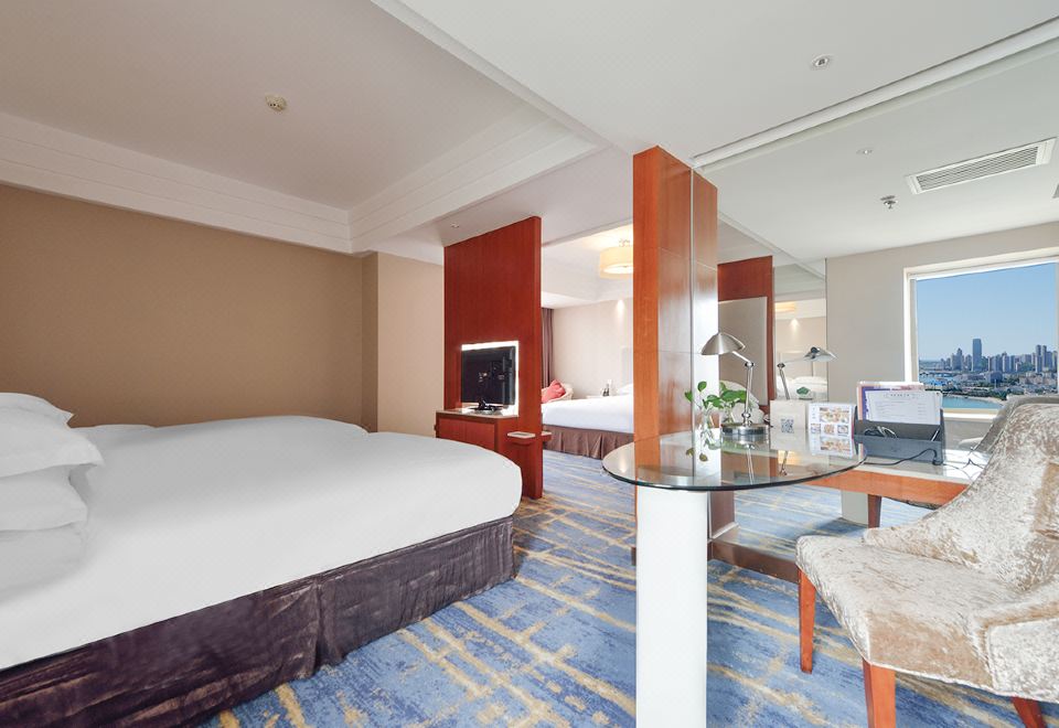 城市景·欢聚家庭四人房