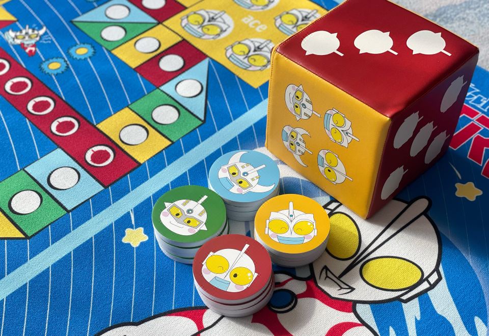 经典奥特曼亲子房