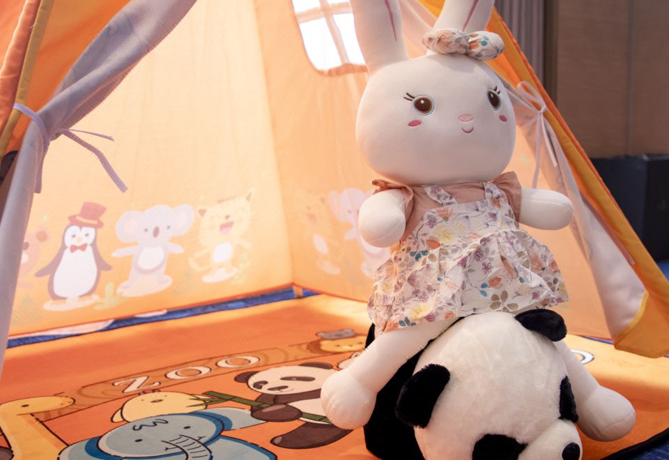 动物乐园亲子豪华大床房