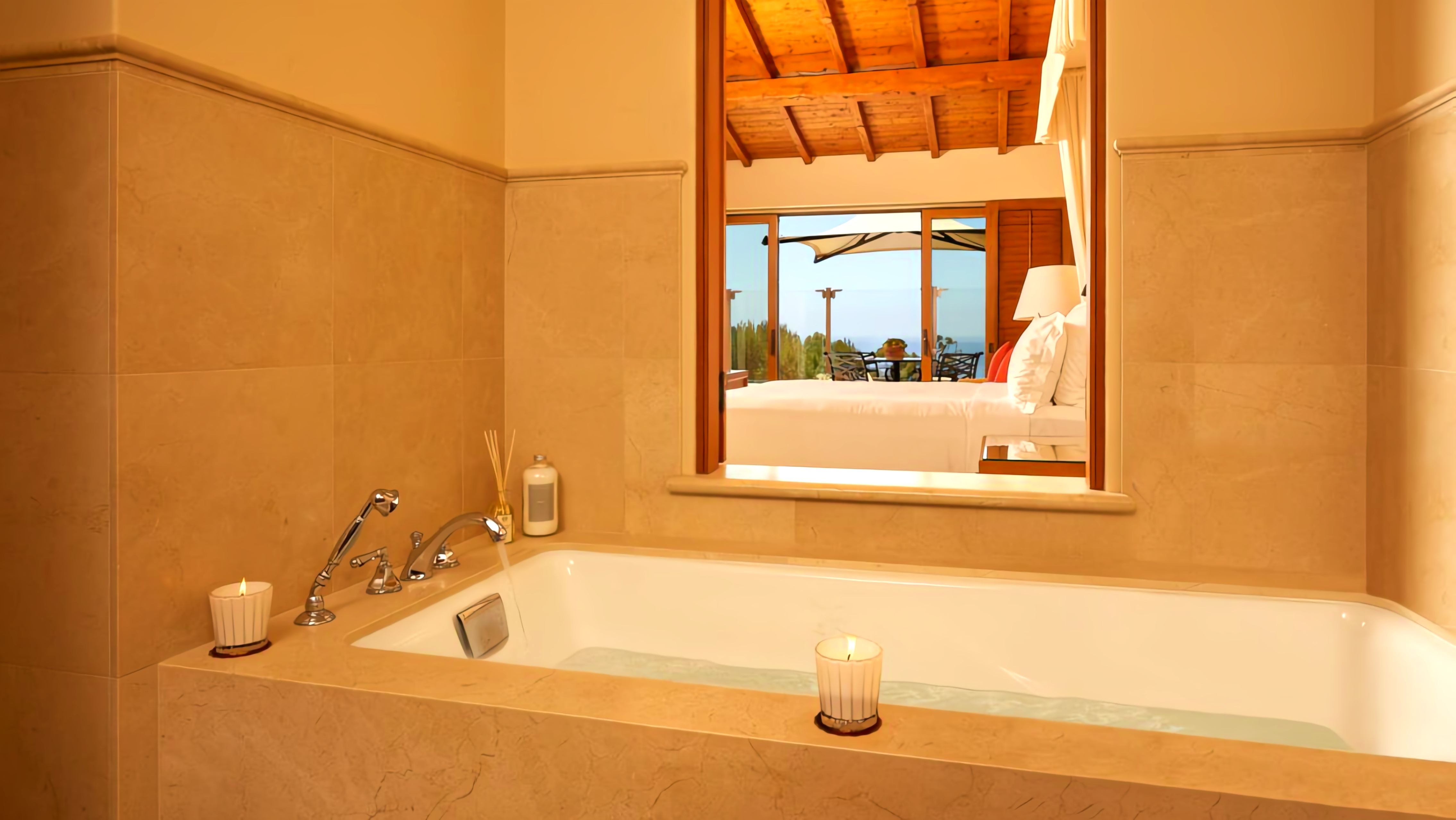 海景平房，2张大床，带阳台