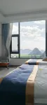 Luoping Huaqing Yueshe Homestay