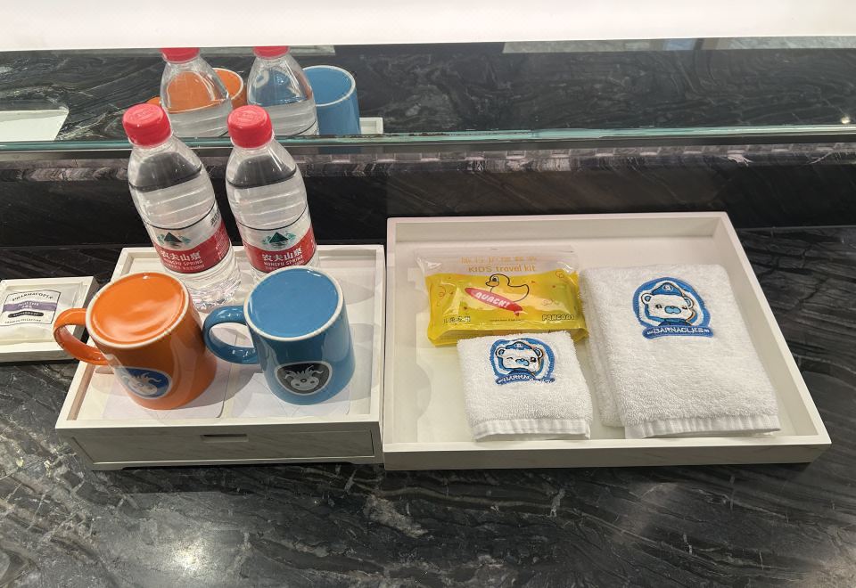 海底小縱隊尊享主題客房（大床）