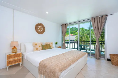 Kata Station Boutique Hotel, Kata Beach