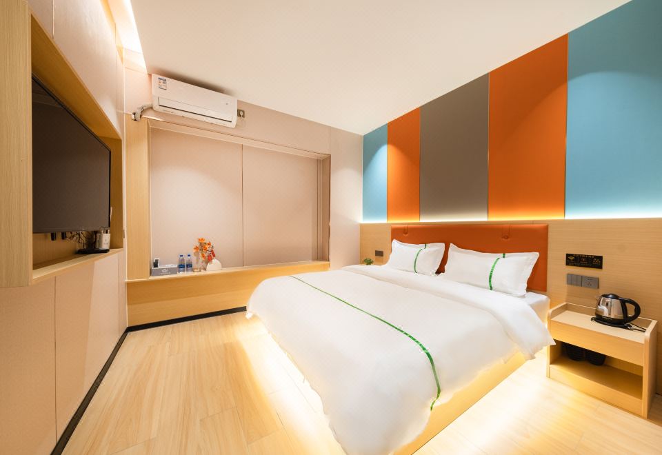 优雅舒适大床房