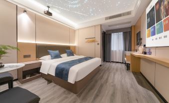 Deqing Yingzi Business Hotel - Housity