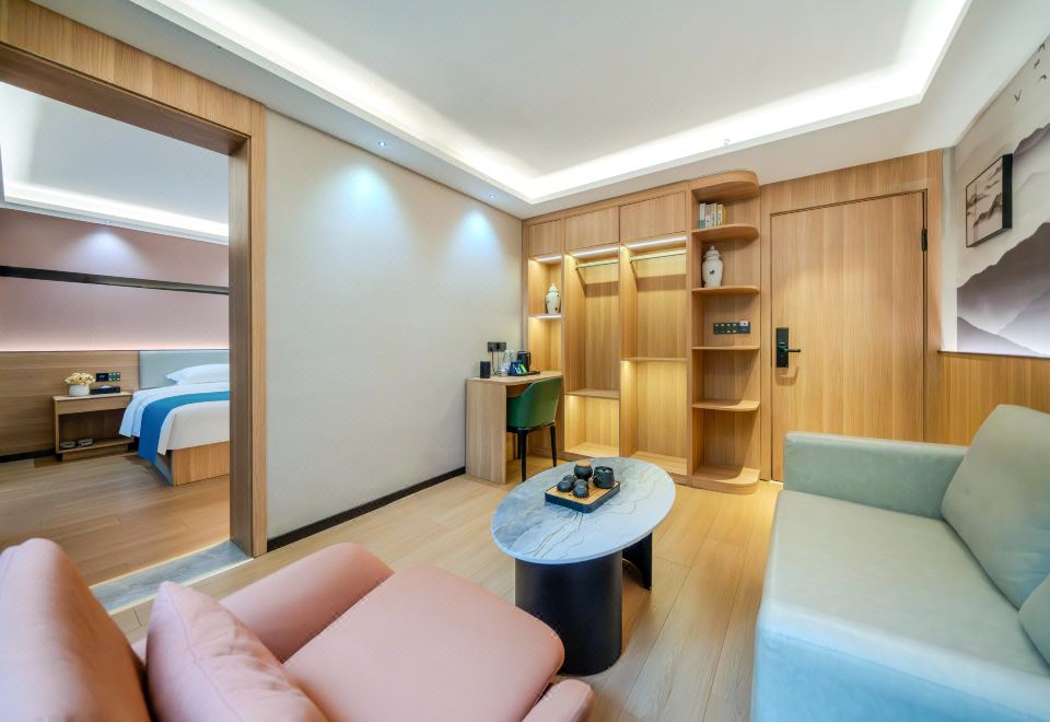 Qinguan Selected Smart Hotel (Xi'an Xiaozhai Jixiang Village Subway Station Branch)Smart Suite (Double Bed)