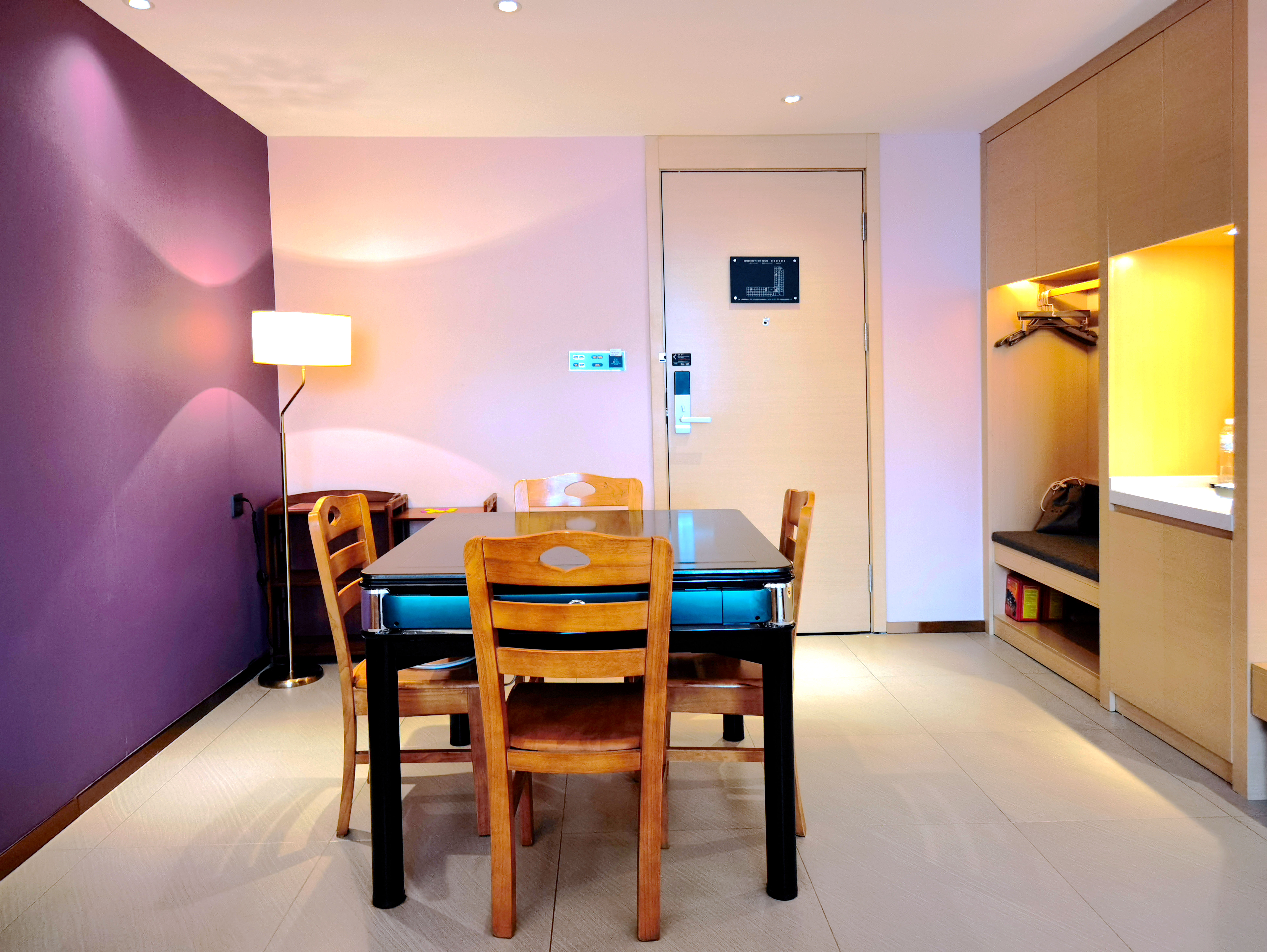 浪漫麻将优享房（慕思床垫＋手机投屏+舒枕好眠）