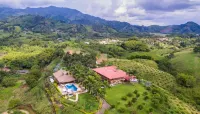 Hotel Casa San Carlos Lodge Pereira โรงแรมใน