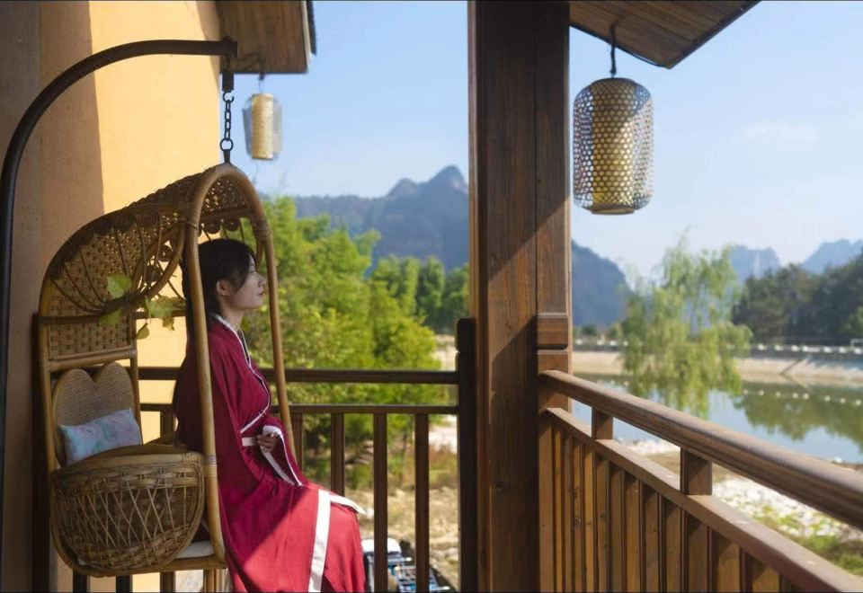 Shuiyong Jinjiang HotelGuestroom - 4-Person Occupancy (Multiple Beds)