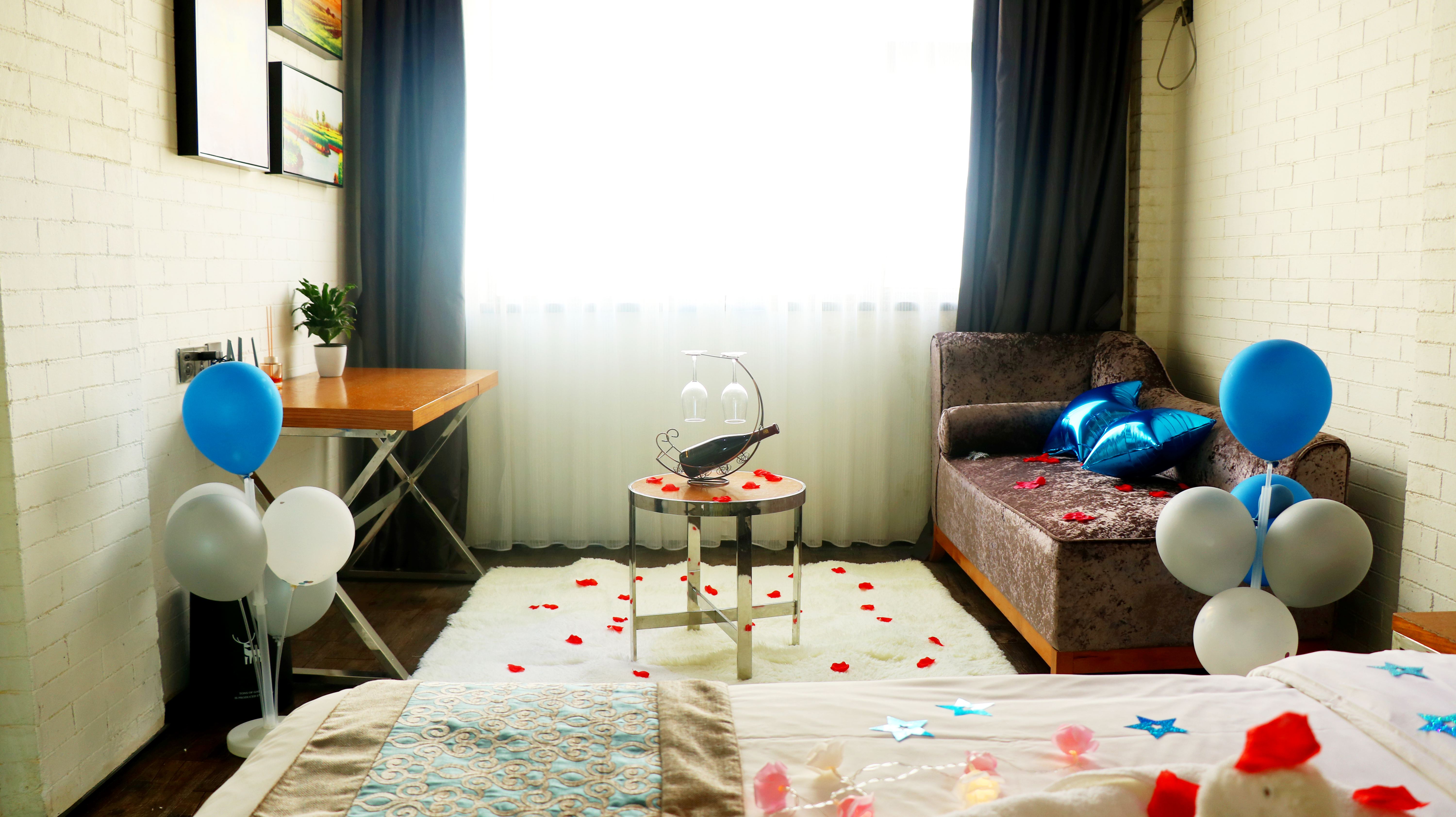 浪漫气氛主题房