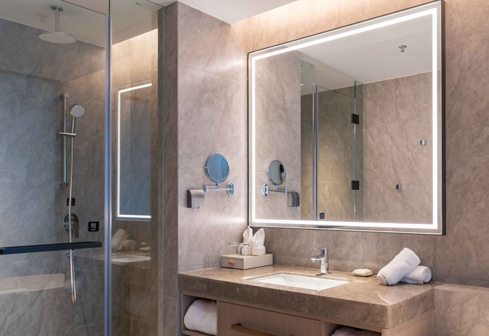 Junluxe • Senbo Resort ZhoushanElegant Sea-view Twin Room