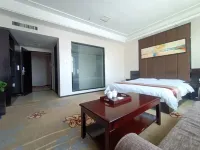 Huating Huayu Hotel