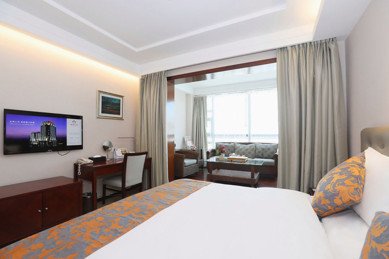 嘉賓樓豪華大床房