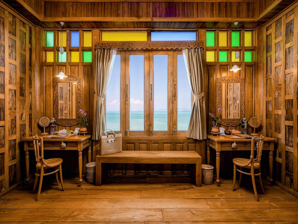 四卧室泳池别墅