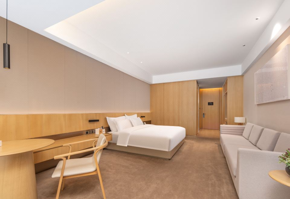 「云镜」沐光大床房