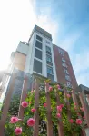 Yunshangju Hotel