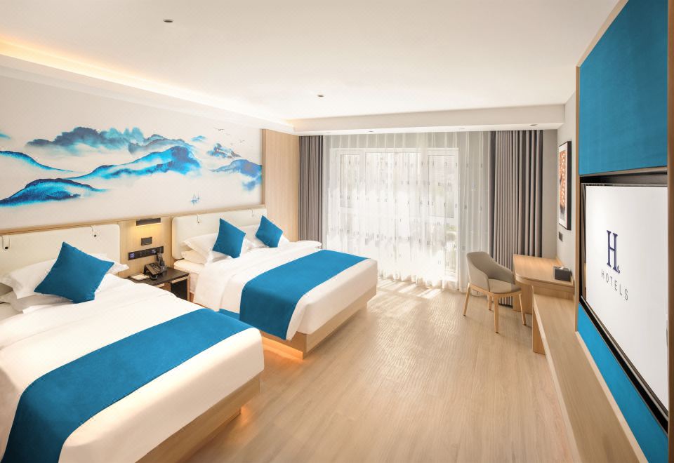 H Hotel (Chifeng Municipal Government High-speed Railway Station)Cozy Smart Family Room