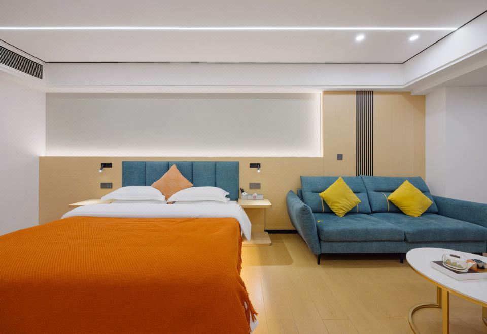 城景轻奢大床房（市井璀璨夜景+定制静眠床品+智能马桶）