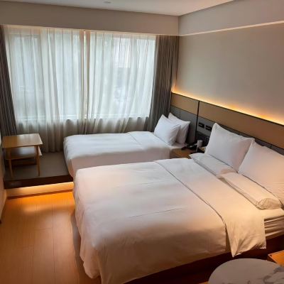 家庭房（電視投屏+小冰箱） 全季飯店（北京王府井店）優惠