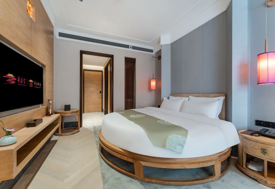 尊享汤苑圆床房（室外庭院私汤）