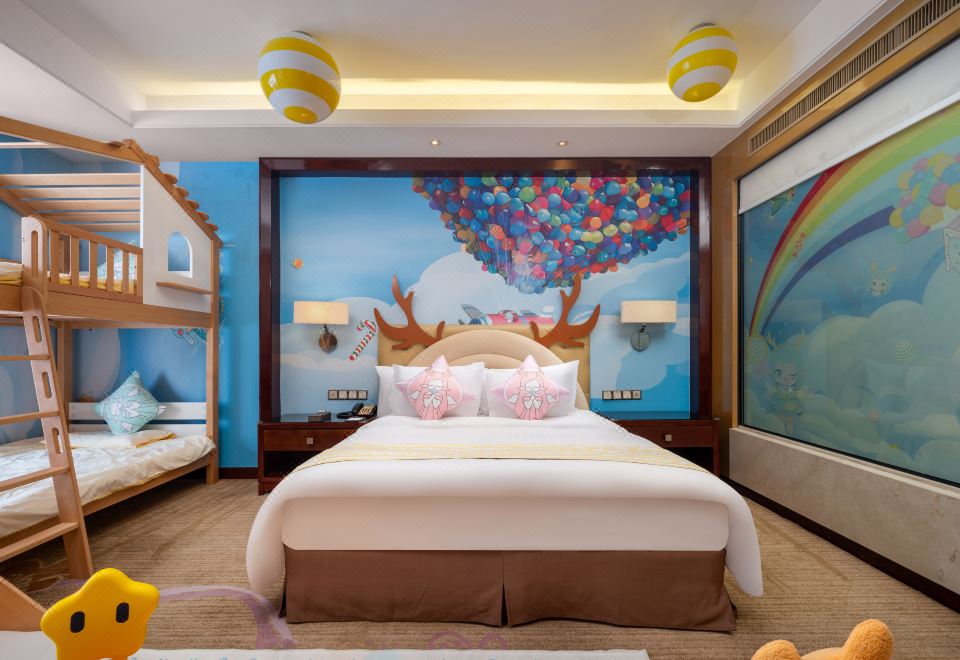 糖果飛屋主題上下鋪滑梯房（積木桌）