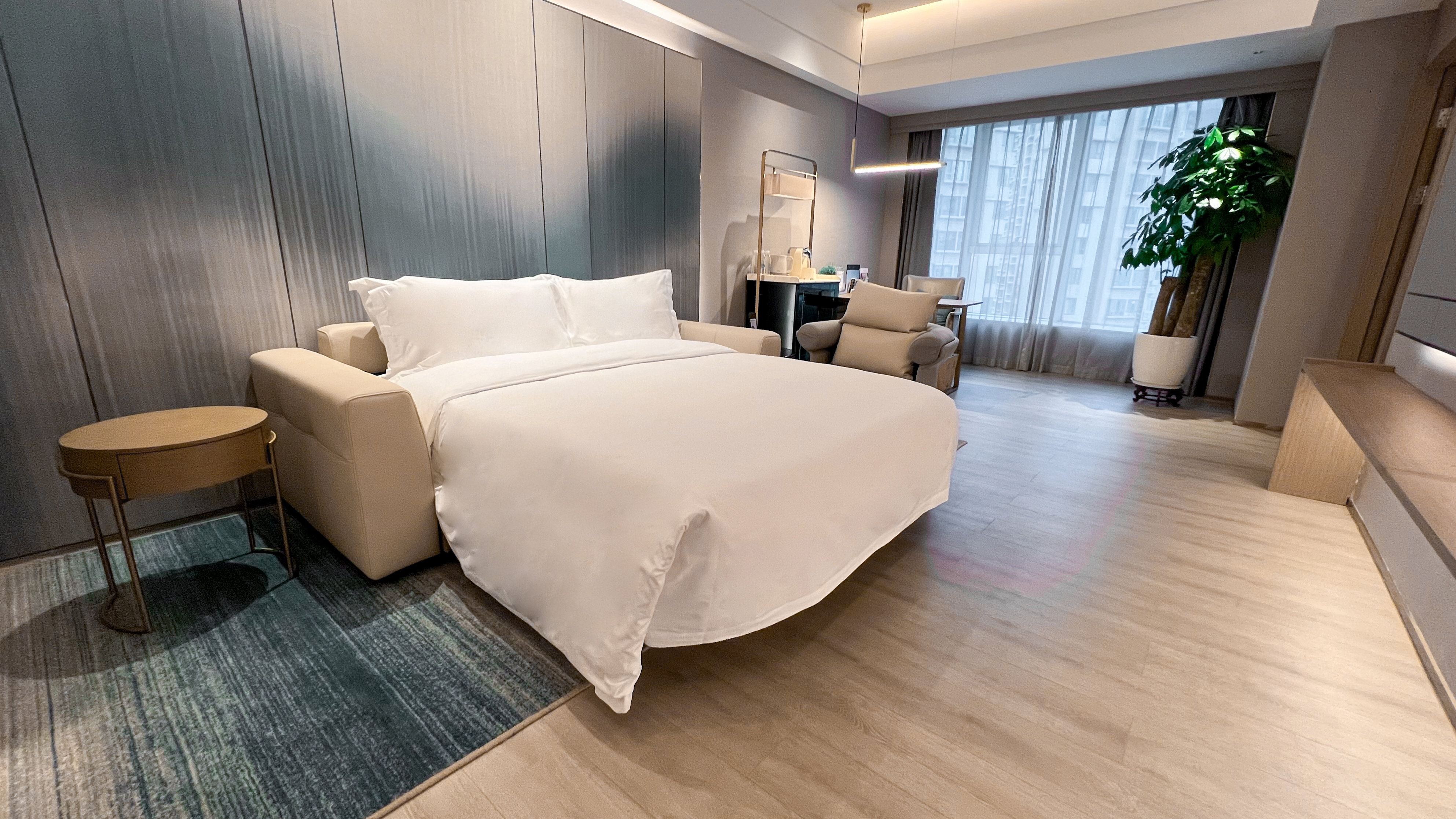 豪華家庭套房（航空主題+迷你bar+助眠床墊+coffe機）