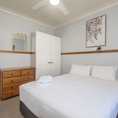 Standard Two-Bedroom Cabin Ingenia Holidays Wairo Beach Promo Code