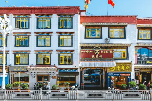 Yak Hotel