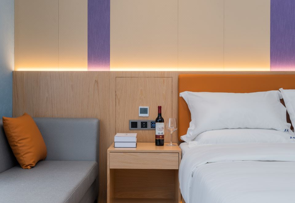 Memory Smart Room (Bathtub, Tv)