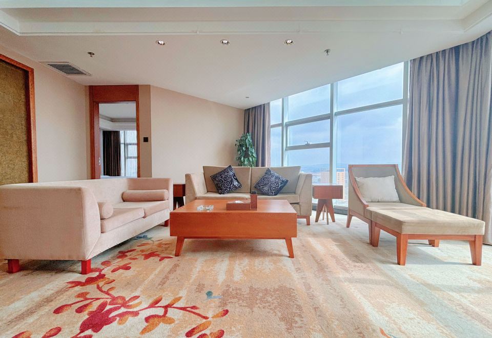 云端·阳光行政套房