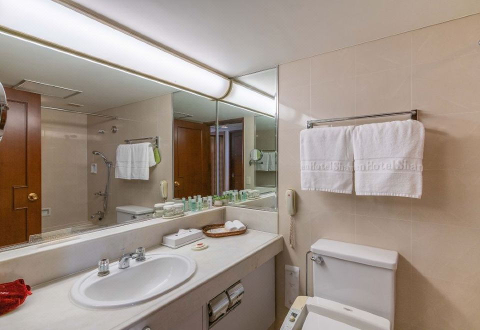 Okura Garden Hotel ShanghaiFamily-friendly Family Room