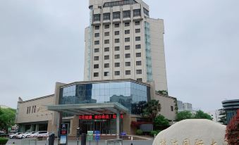 Yueda International Hotel